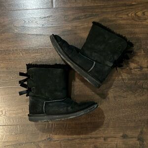 Ugg Bailey Bow Black